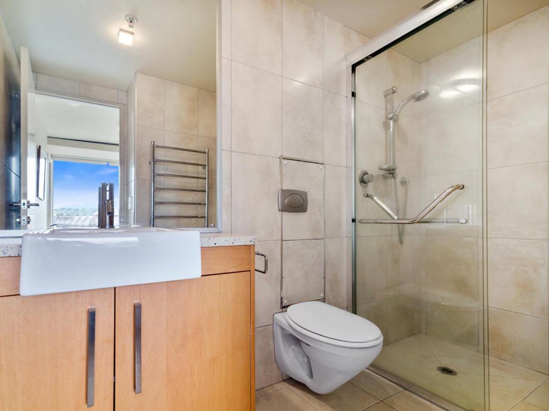 Relax On Roberts - Taupo Holiday Home ภายนอก รูปภาพ